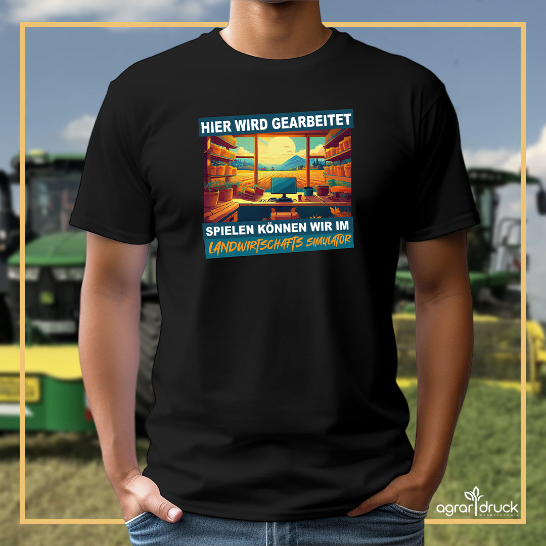 Hier wird gearbeitet Herren T-Shirt
